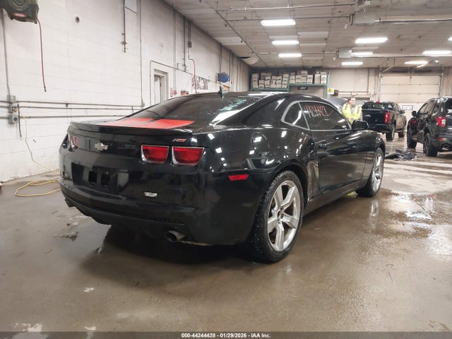 صورة 4 لـ 2011 Chevrolet CAMARO 1LT