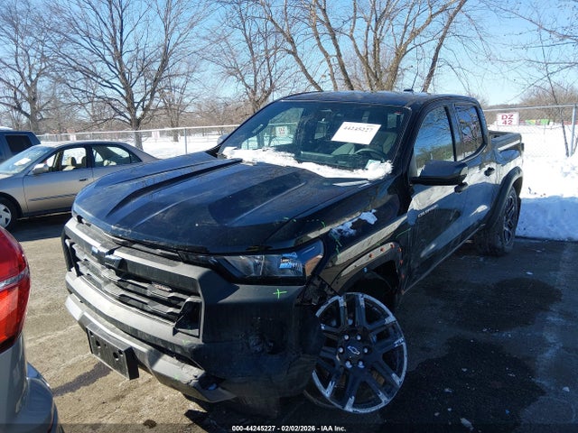 CHEVROLET COLORADO - 2