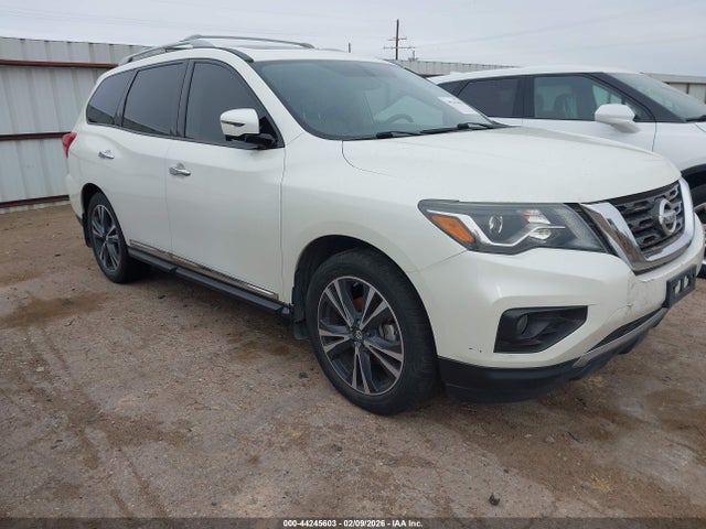 2017 NISSAN PATHFINDER PLATINUM