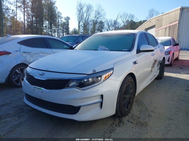 2016 KIA OPTIMA LX — фото 2