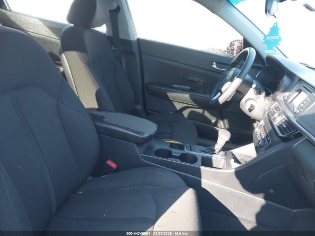 2016 KIA OPTIMA LX — фото 5