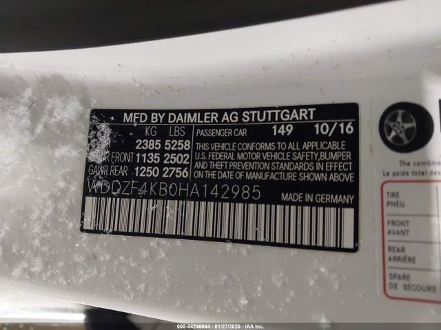 MERCEDES-BENZ E-CLASS - 9