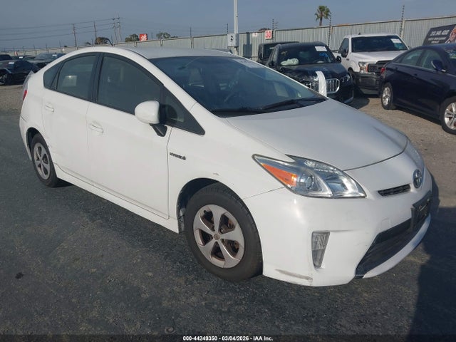 2015 TOYOTA PRIUS TWO