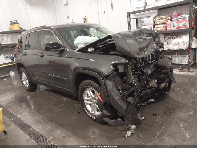 2025 JEEP GRAND CHER LAREDO 4X4