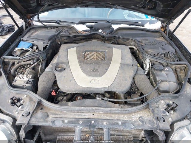 MERCEDES-BENZ E-CLASS - 10