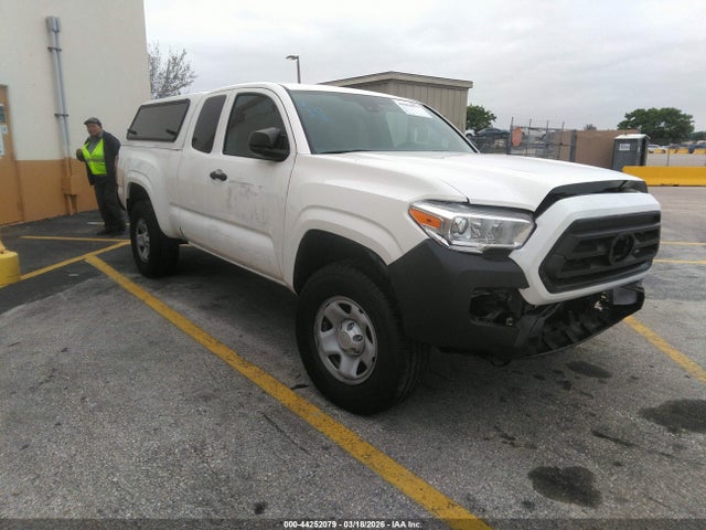 2022 TOYOTA TACOMA SR