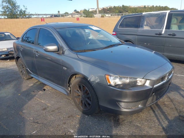 2016 Mitsubishi LANCER ES 照片 1