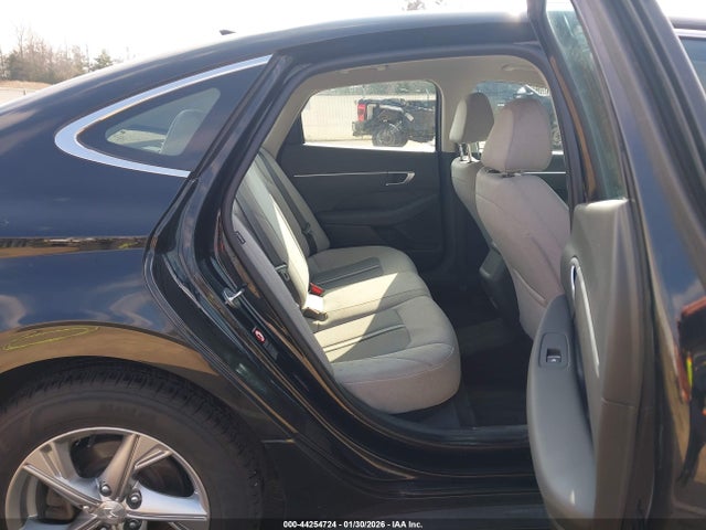 HYUNDAI SONATA SE - 8