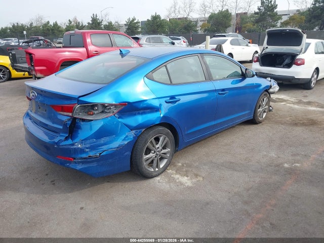 صورة 4 لـ 2017 Hyundai ELANTRA SE