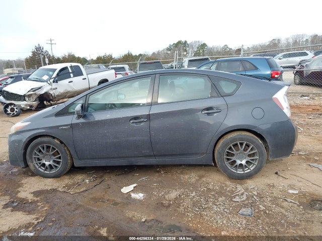 صورة مصغرة 14 لـ 2011 Toyota PRIUS THREE