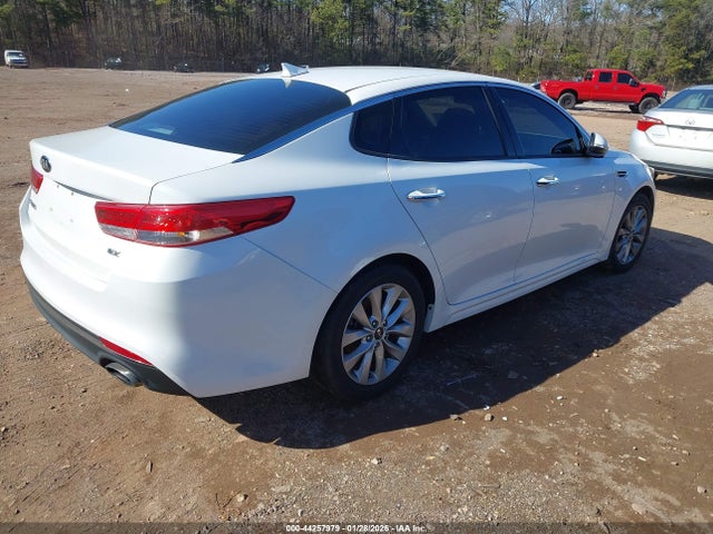 KIA OPTIMA EX - 4