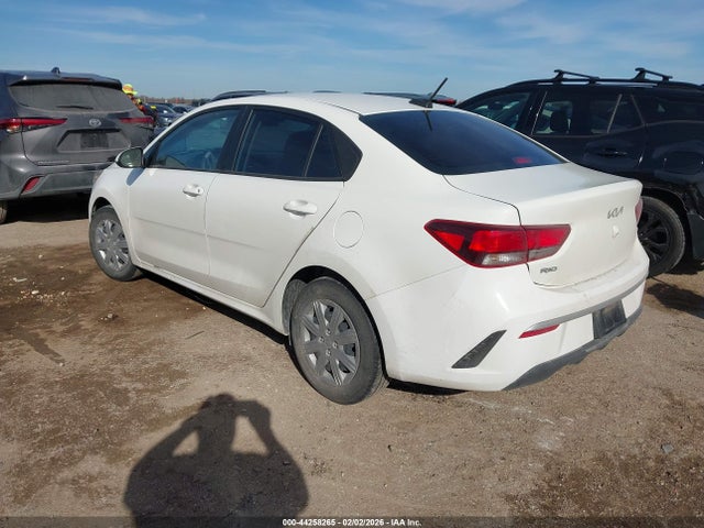 KIA RIO LX - 3
