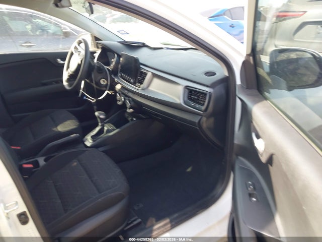 KIA RIO LX - 5