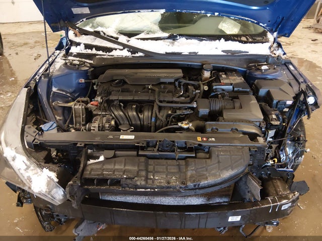 HYUNDAI ELANTRA SE - 10