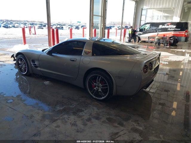 2002 Chevrolet CORVETTE 照片 3