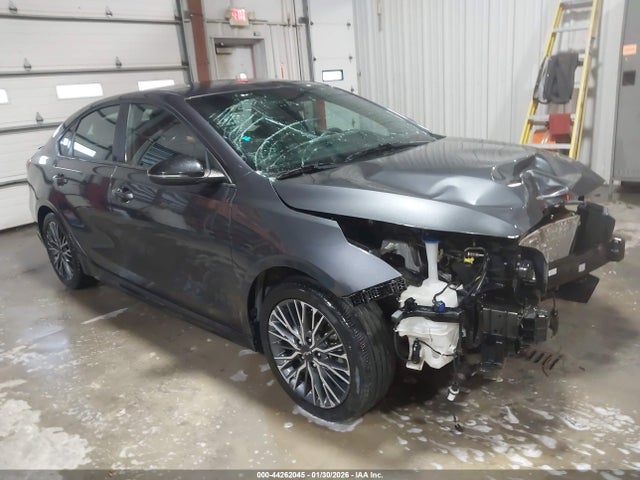 KIA FORTE GT-LINE - 1