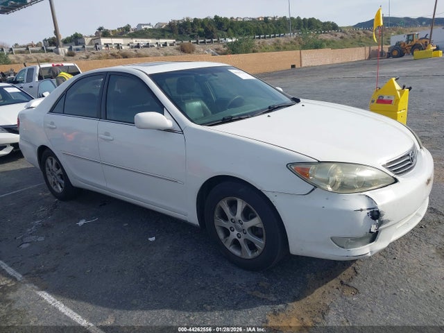 2005 TOYOTA CAMRY XLE V6