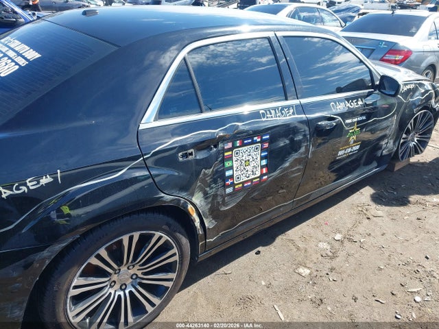 صورة 13 لـ 2013 Chrysler 300 300S