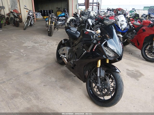 2018 HONDA CBR1000 RR
