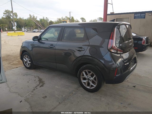 صورة مصغرة 14 لـ 2023 KIA SOUL LX