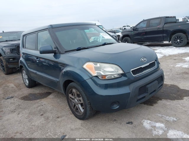 2011 KIA SOUL +