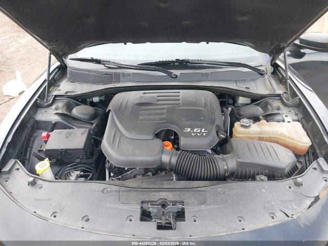 DODGE CHARGER SXT RWD - 10