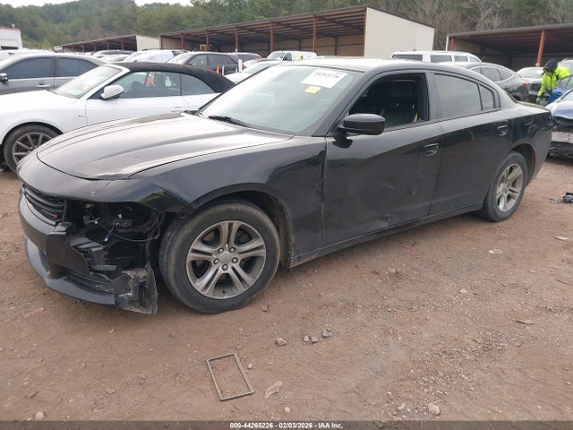 DODGE CHARGER SXT RWD - 2