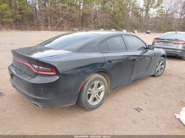 DODGE CHARGER SXT RWD - 4