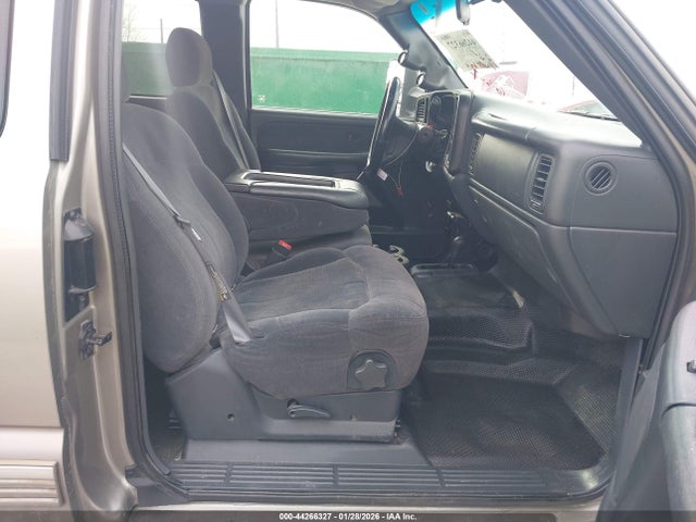 CHEVROLET SILVERADO 2500HD LS - 5