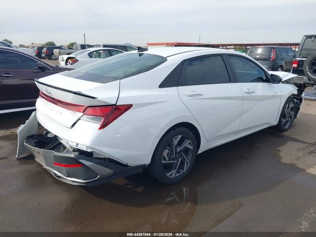 HYUNDAI ELANTRA SEL SPORT - 4