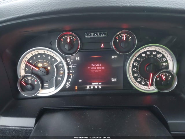2013 RAM 1500 SPORT 照片 7