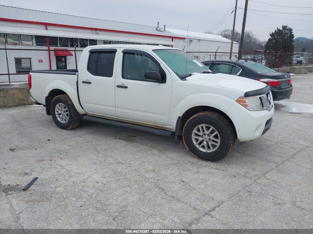 2014 NISSAN FRONTIER SV