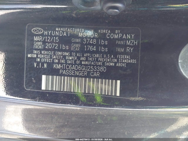 HYUNDAI VELOSTER - 9