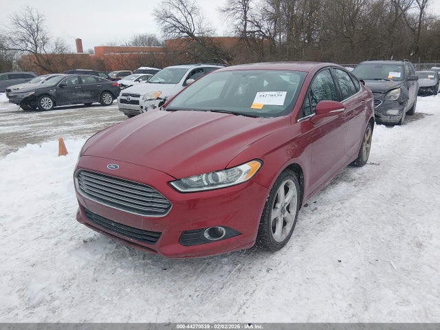 FORD FUSION SE - 2