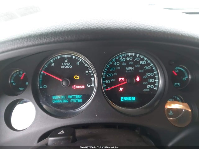 CHEVROLET AVALANCHE 1500 LS - 7