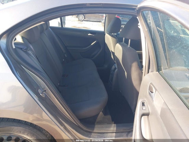 2013 Volkswagen JETTA 2.0L S 照片 8