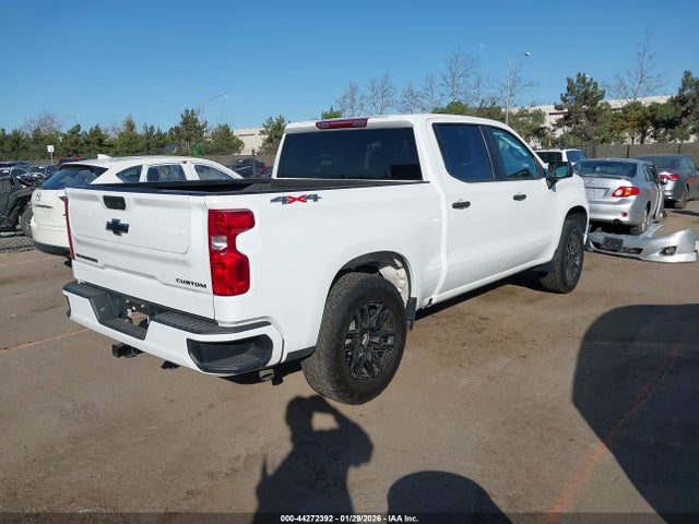 CHEVROLET SILVERADO 1500 4WD SHORT BED CUSTOM - 4