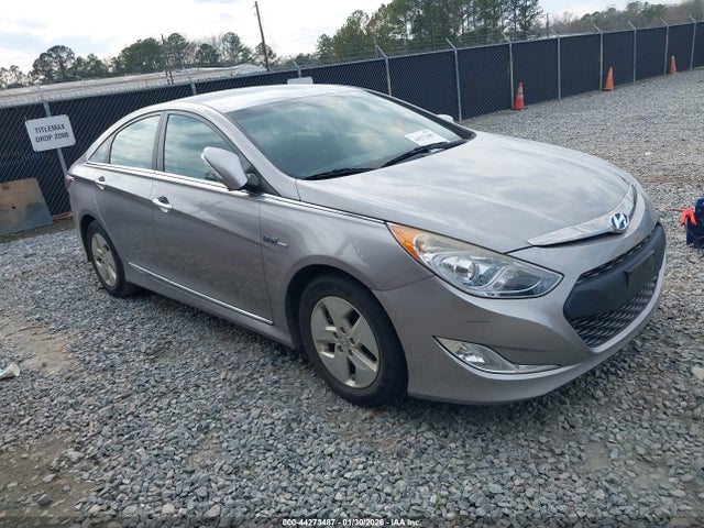HYUNDAI SONATA HYBRID - 1