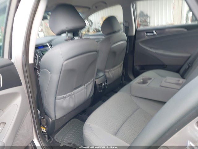 HYUNDAI SONATA HYBRID - 8