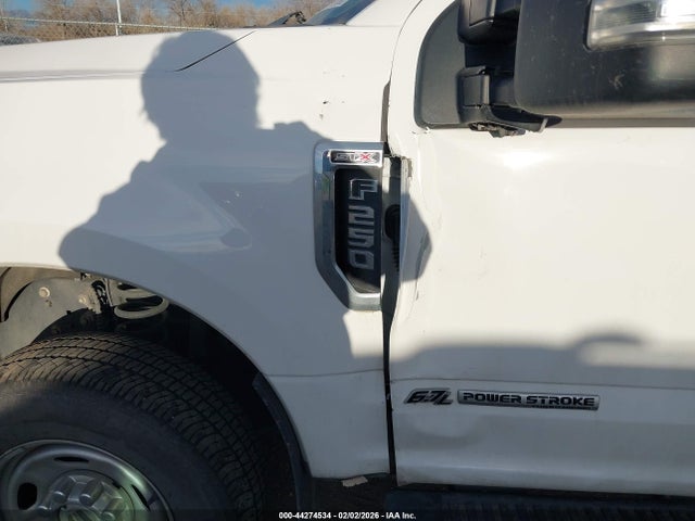 FORD F-250 XL - 6