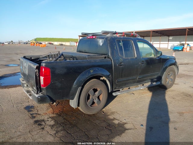 2005 Nissan FRONTIER LE 照片 4