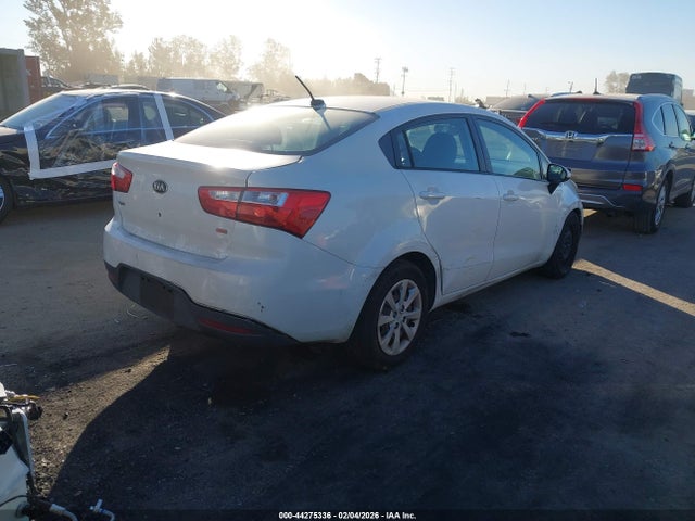 KIA RIO LX - 4