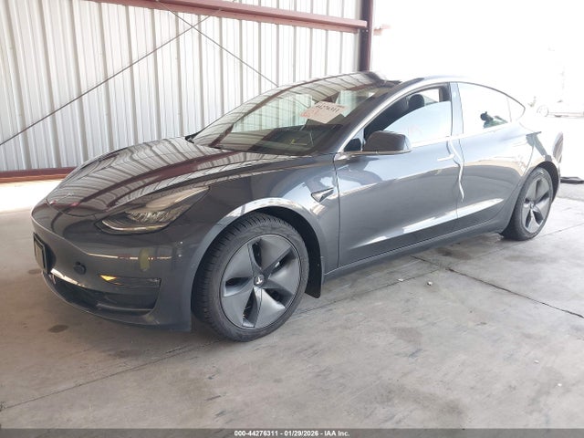 صورة 2 لـ 2018 Tesla MODEL 3 LONG RANGE/PERFORMANCE