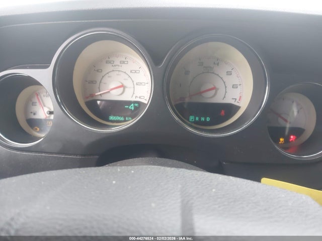 DODGE CHALLENGER SXT - 7