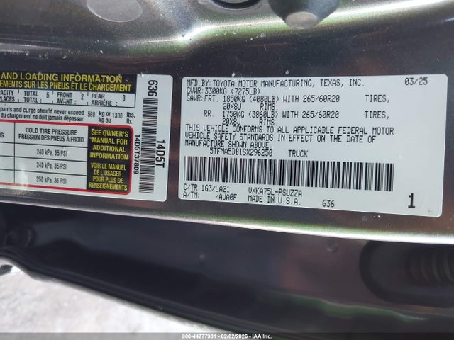 TOYOTA TUNDRA - 9