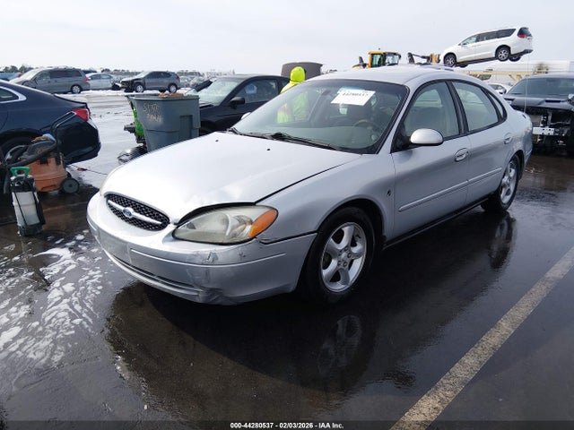 FORD TAURUS SE - 2