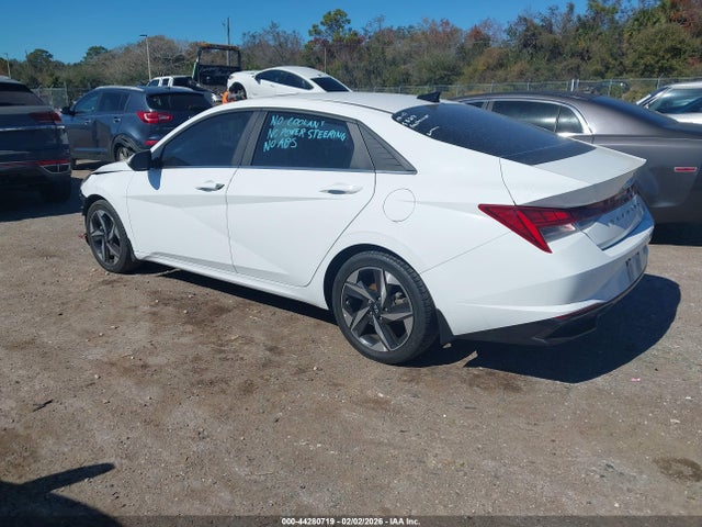 HYUNDAI ELANTRA HYBRID LIMITED - 3