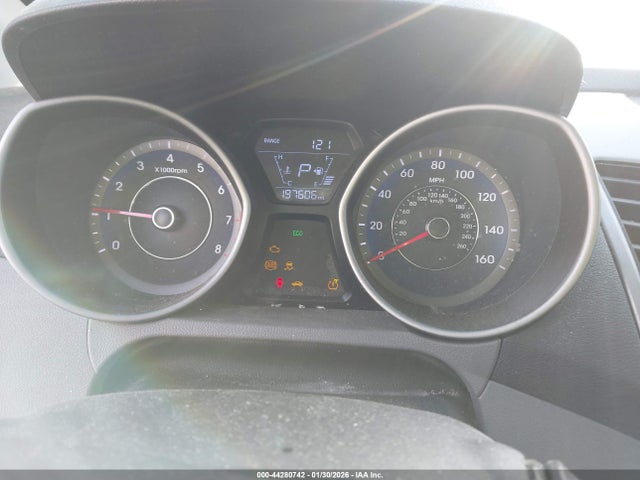 2014 Hyundai ELANTRA SE — миниатюра 7