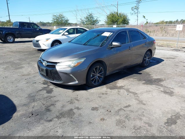 2017 Toyota CAMRY XSE 照片 2