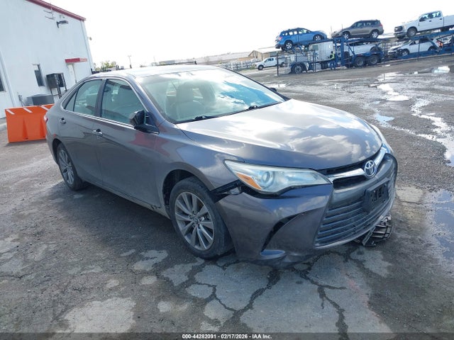 2017 TOYOTA CAMRY XLE